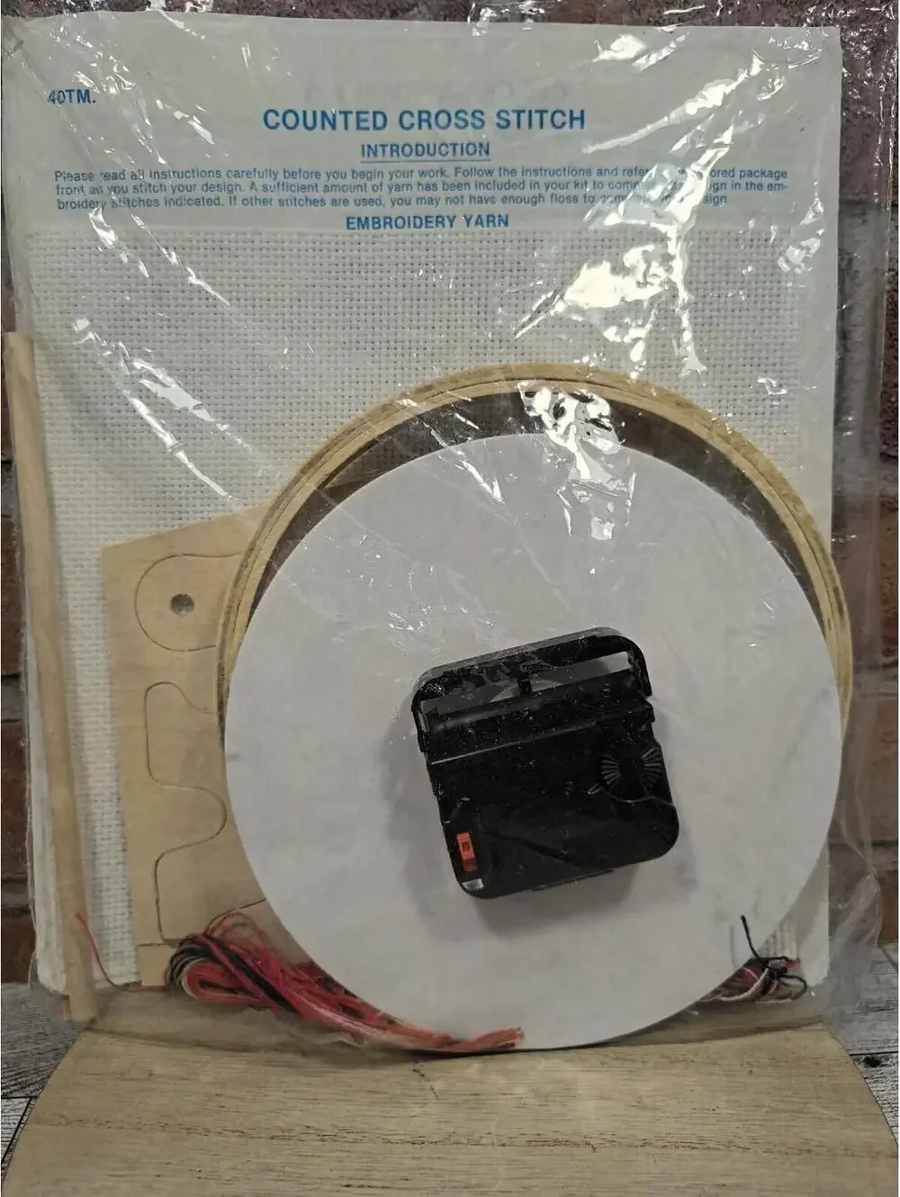 Needle Magic Stitch N Time Cross Stitch Cow Clock Kit Hoop Stand New Sealed